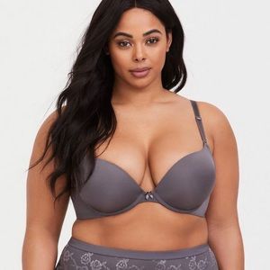Torrid Underwire Push Up‎ Bra Size 40D Item #11643909